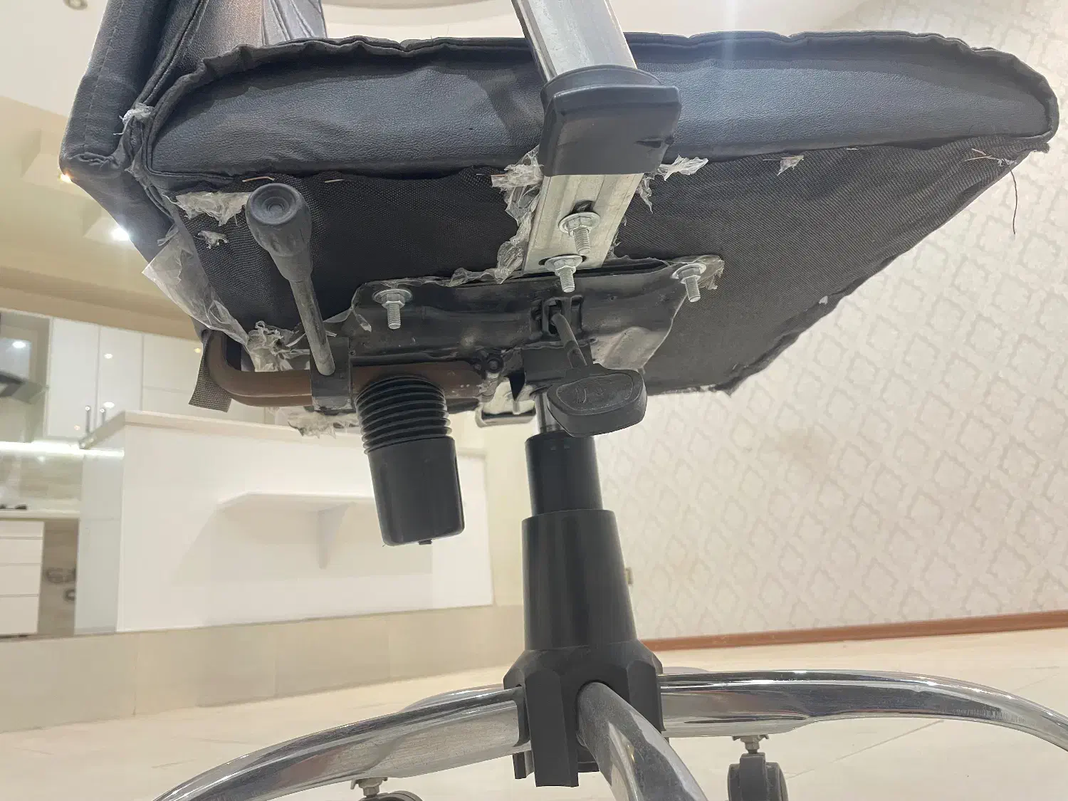 صندلی|صندلی و نیمکت|کرج, عظیمیه|دیوار