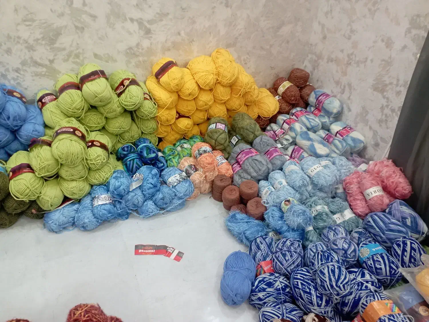 فروش کاموا|لوازم خیاطی و بافتنی|گلبهار, شهر جدید گلبهار|دیوار