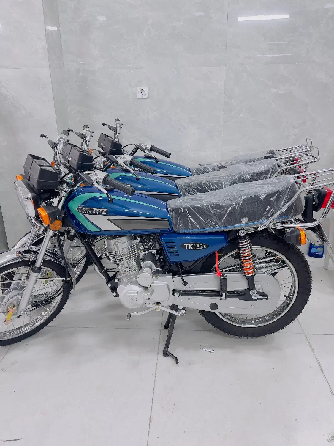 تکتاز خشک شرایطی|موتورسیکلت|گنبد کاووس, |دیوار