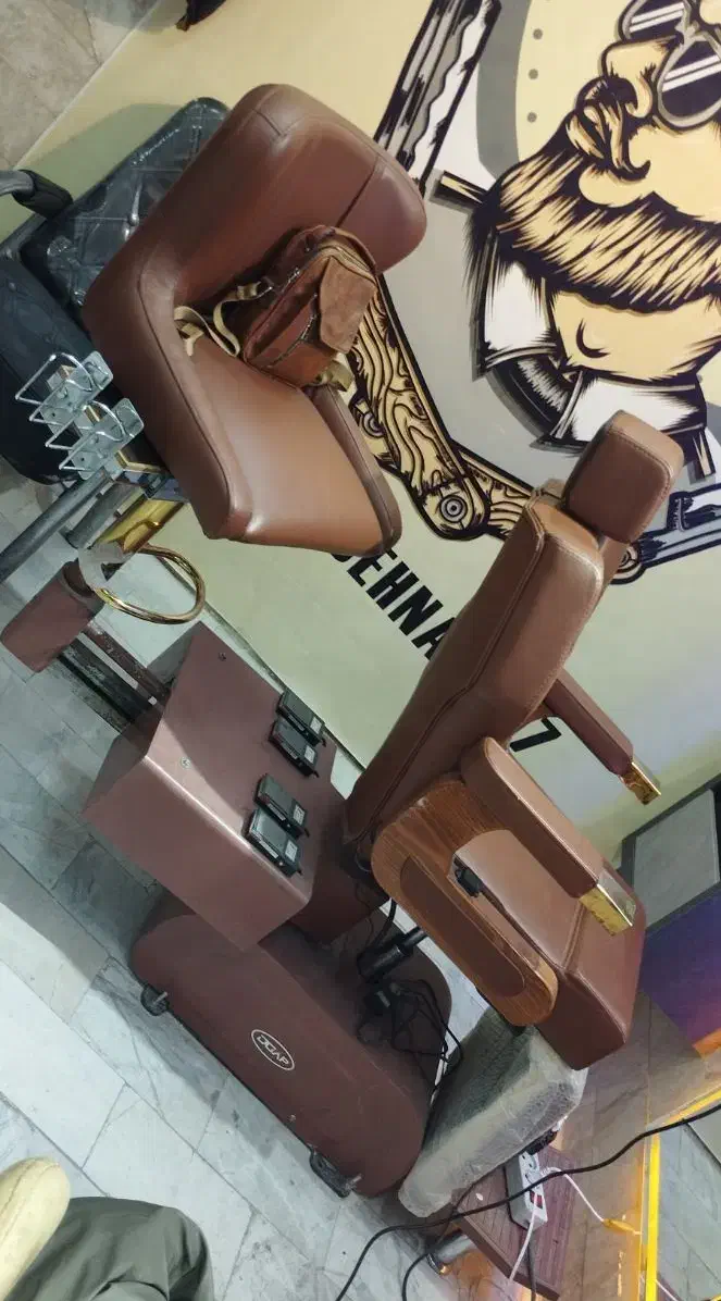 صندلی باربربرقی آرایشگاه|آرایشگاه و سالنهای زیبایی|کرمانشاه, |دیوار