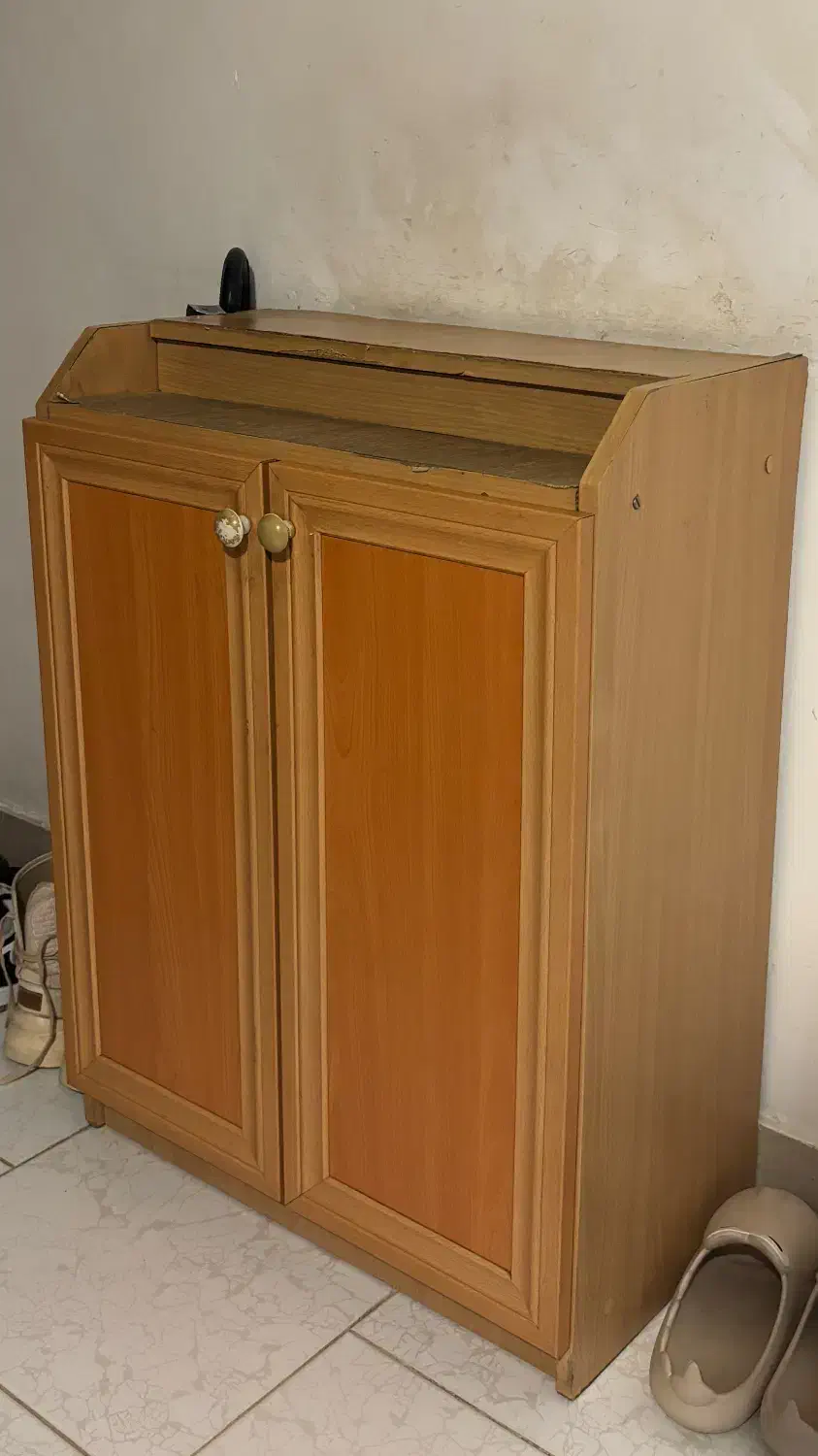 جاکفشی|جاکفشی، کمد، دراور|گرگان, |دیوار