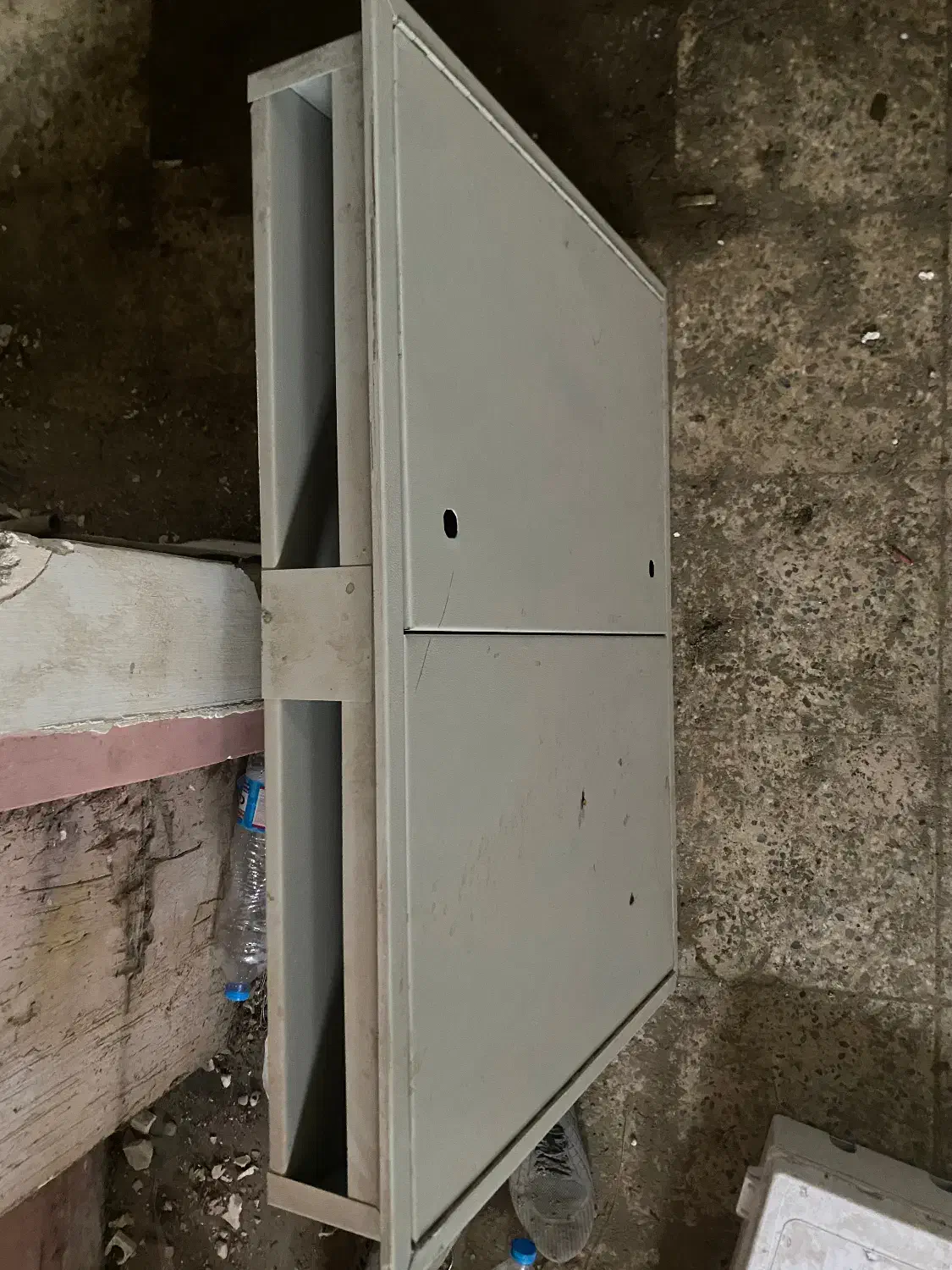 تابلو برق|مصالح و تجهیزات ساختمان|رشت, چله خانه|دیوار