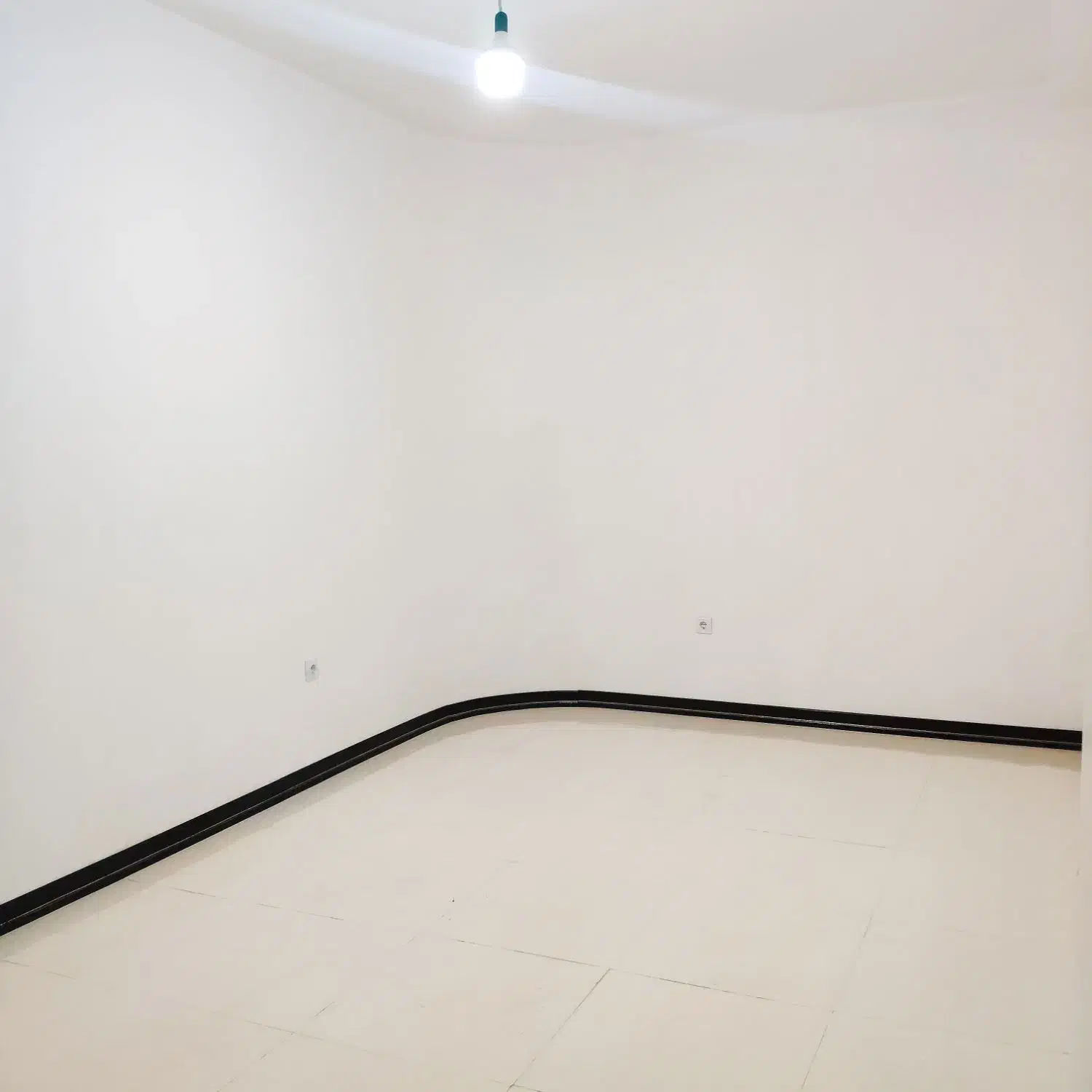 آپارتمان کلید اول ۱۳۵ متری باهنر (لخت)|فروش آپارتمان|یاسوج, |دیوار