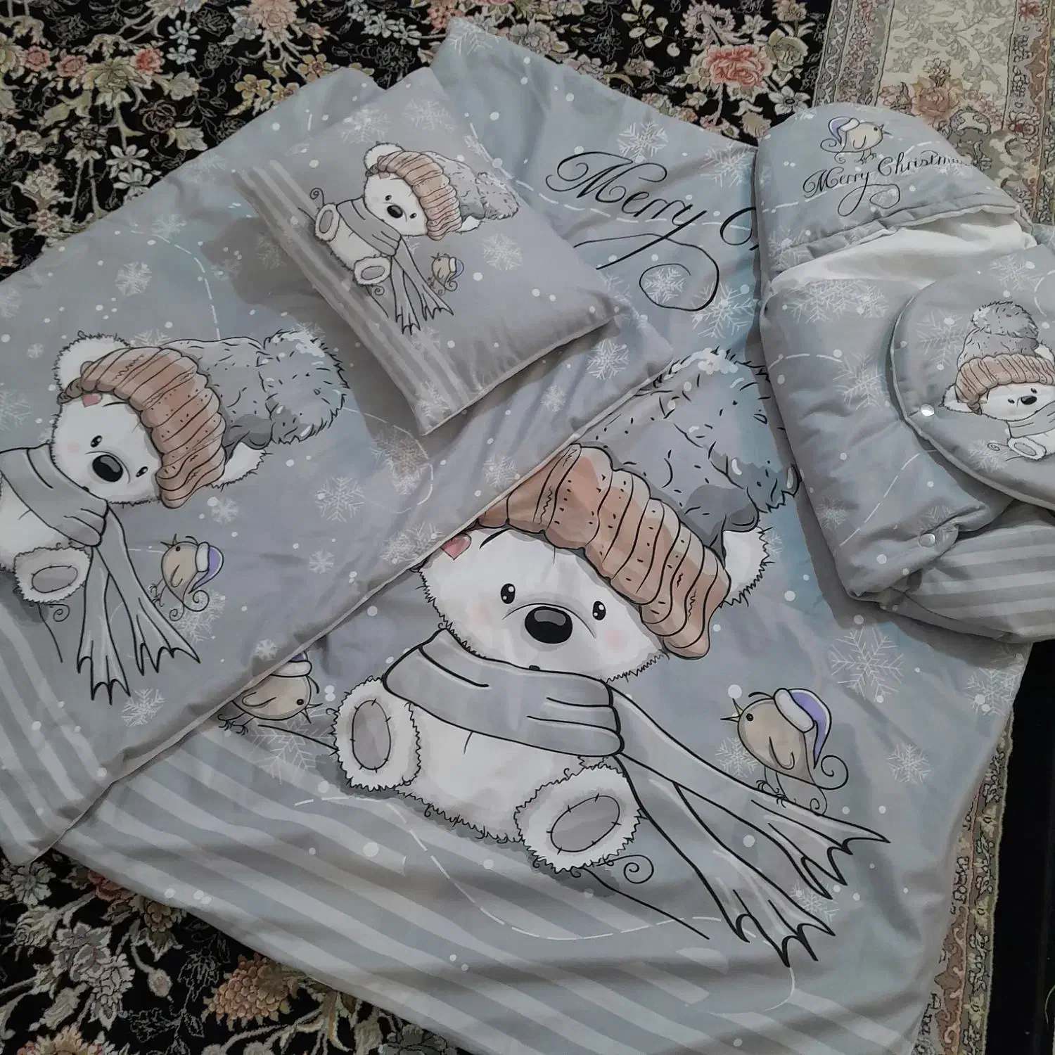 سرویس خواب نوزادی نو|اسباب و اثاث بچه|قم, شهرک فاطمیه|دیوار