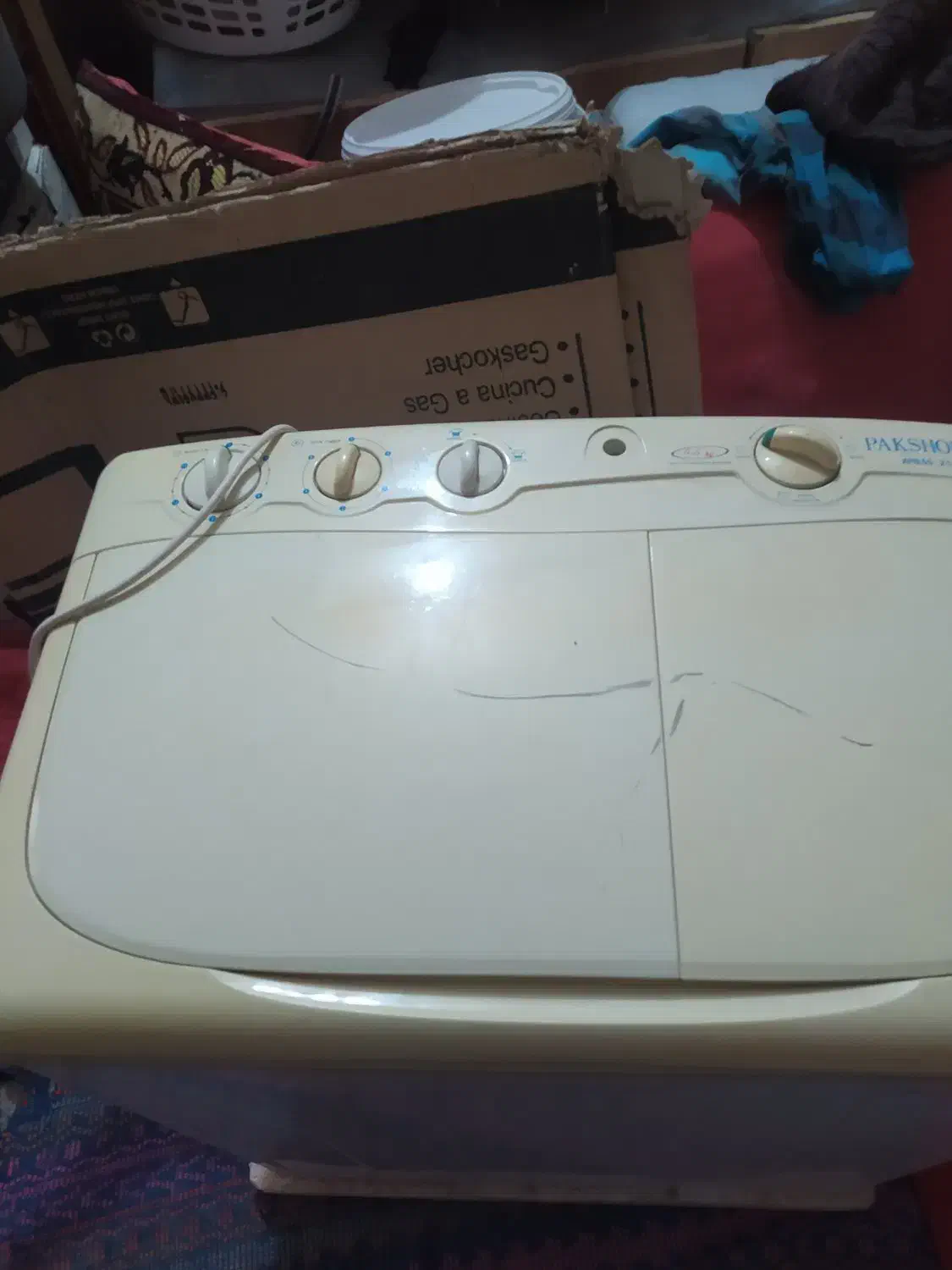 ماشین لباس شویی|ماشین لباسشویی و خشک‌کن لباس|زهک, |دیوار