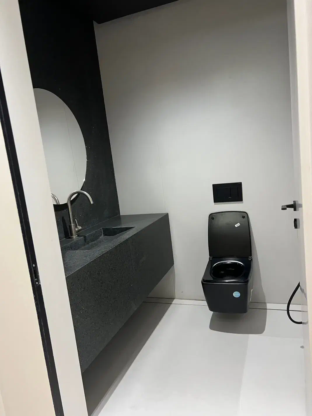 ۲۲۰متر،نوساز،مدرن،بی نظیرترین سازه منطقه