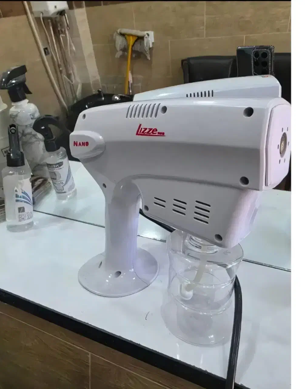 دستگاه|آرایشگاه و سالن‌های زیبایی|مسجد سلیمان, |دیوار