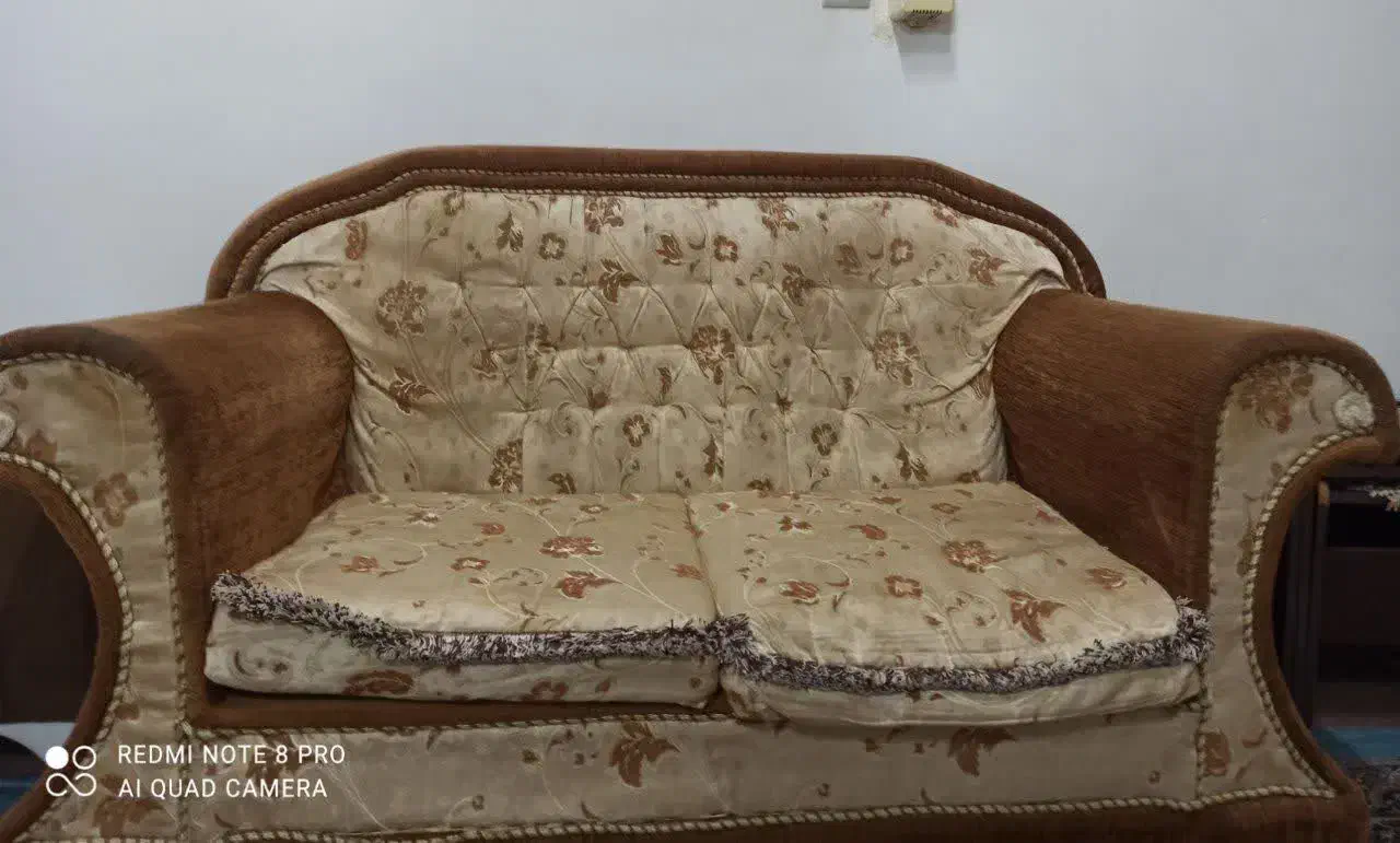 مبل ۵ نفره  با جلو مبلی|مبلمان خانگی و میز عسلی|بندر انزلی, نیمه شعبان|دیوار