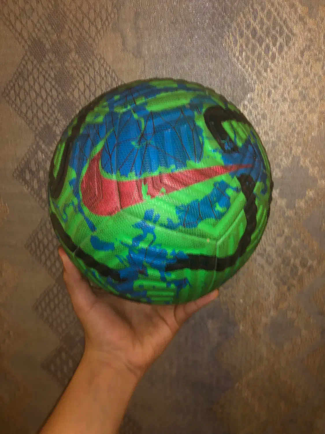 توپ پریمیر لیگ فوتبال|ورزشهای توپی|مشهد, سید رضی|دیوار