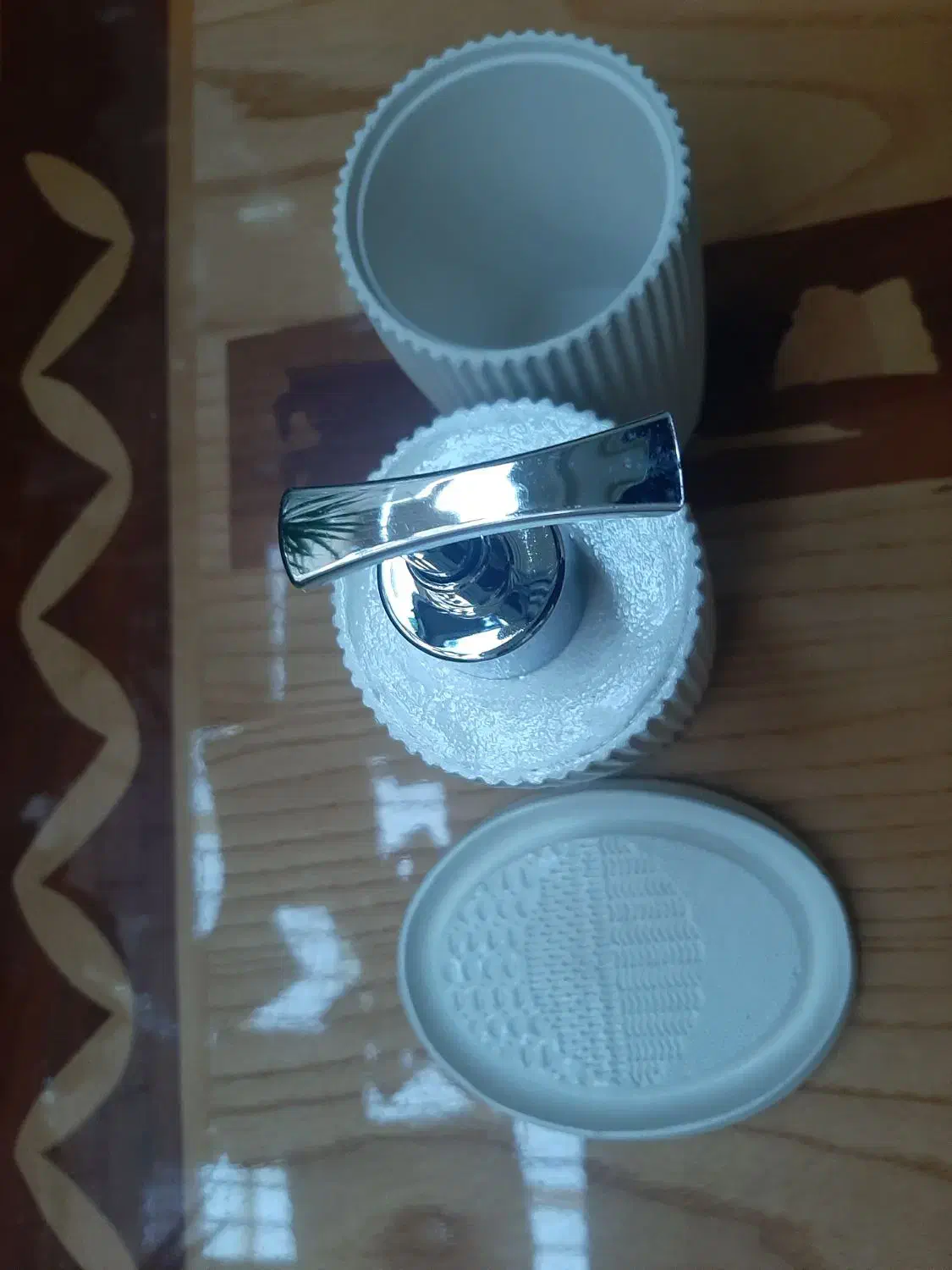 تولید وفروش بیس خام وکامل شده جا صابون مایع|لوازم سرویس بهداشتی|خرم‌آباد, |دیوار