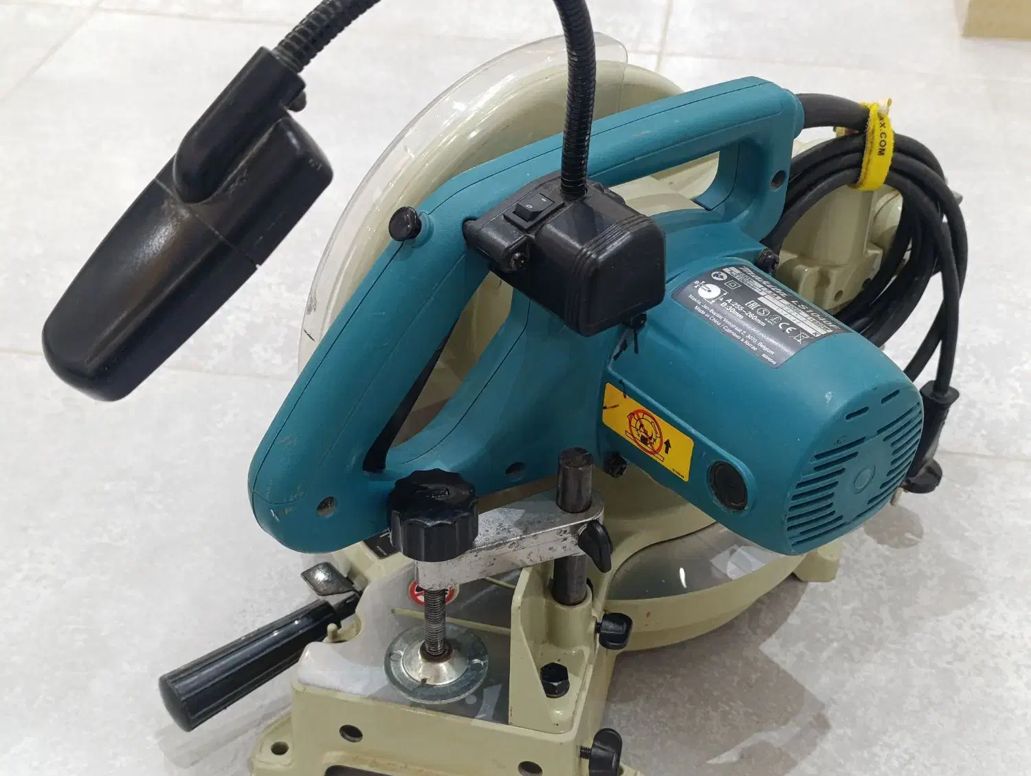 اره فارسی بر ماکیتا مدل ls1040f|ماشین‌آلات صنعتی|تنکابن, |دیوار