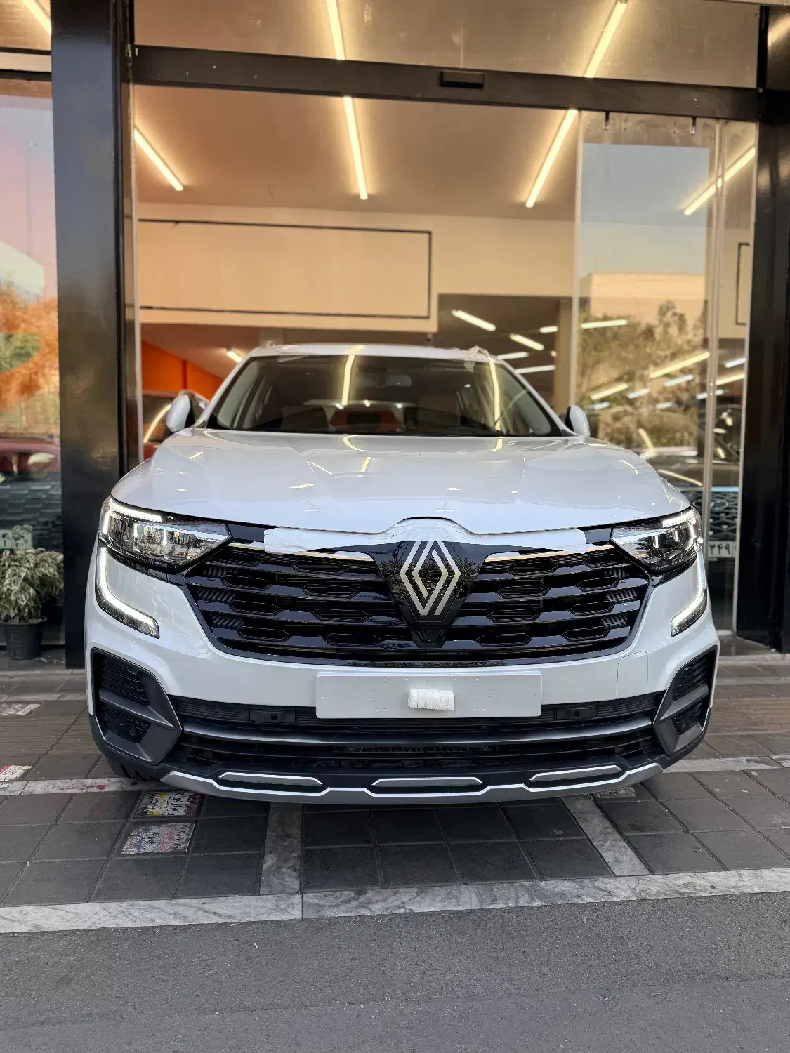 کولئوس صفر2025 فول کامل داخل موکا|خودرو سواری و وانت|تهران, شکوفه|دیوار