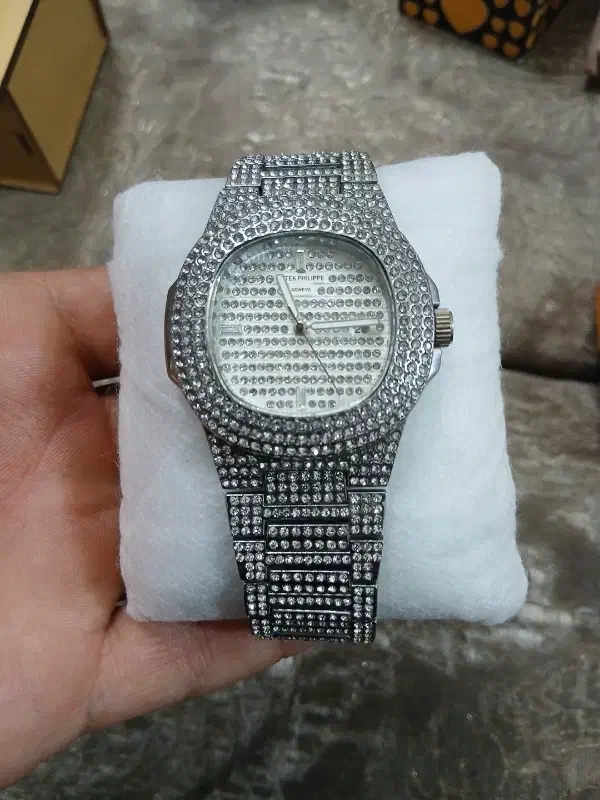 ساعت مچی|ساعت|مشهد, طبرسی شمالی|دیوار