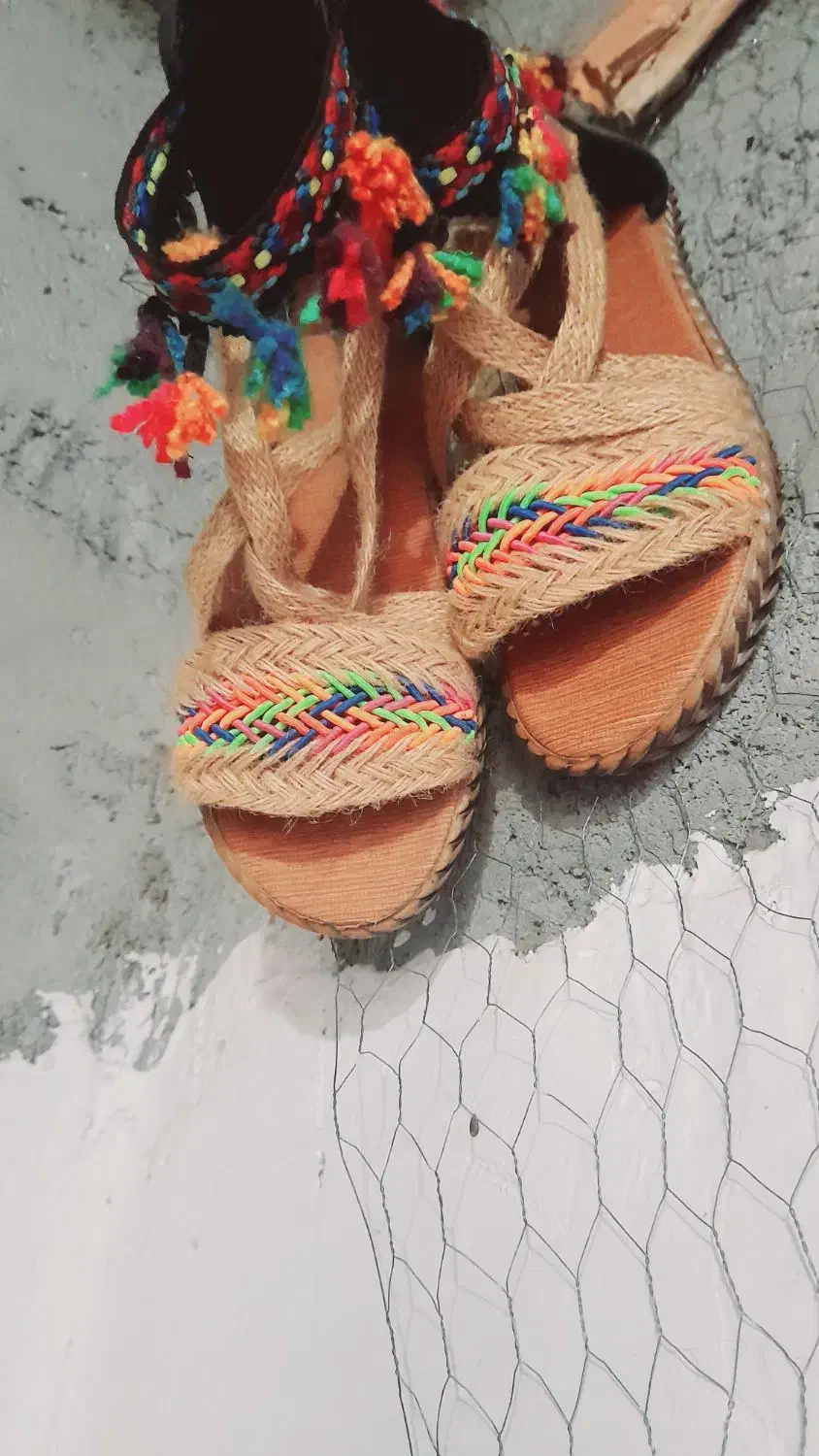 فروشی|کیف، کفش، کمربند|فاریاب, |دیوار