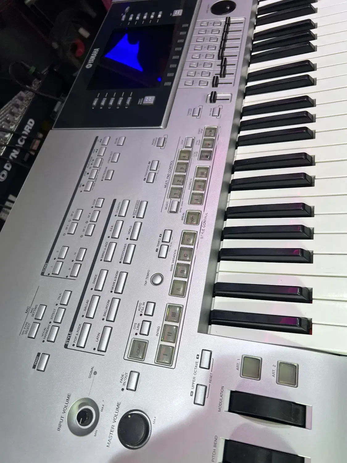 Tyros 3|پیانو، کیبورد، آکاردئون|میاندوآب, |دیوار