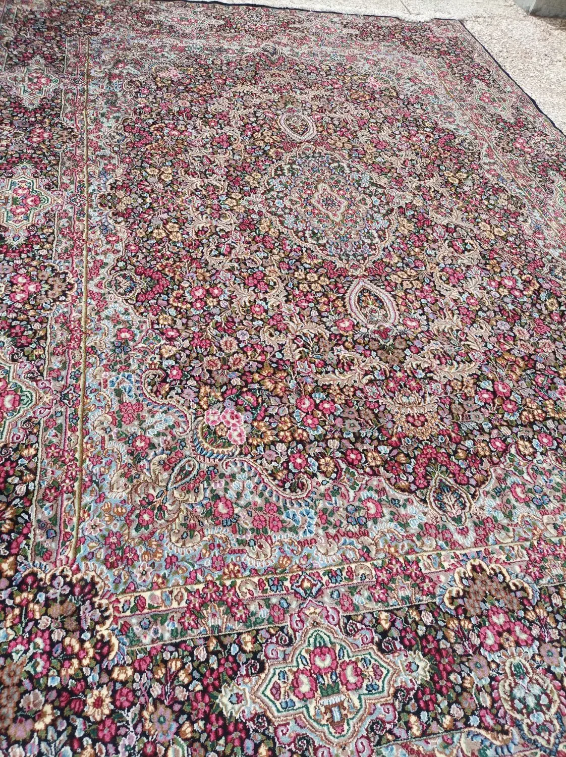 فرش دستباف|فرش|رفسنجان, |دیوار