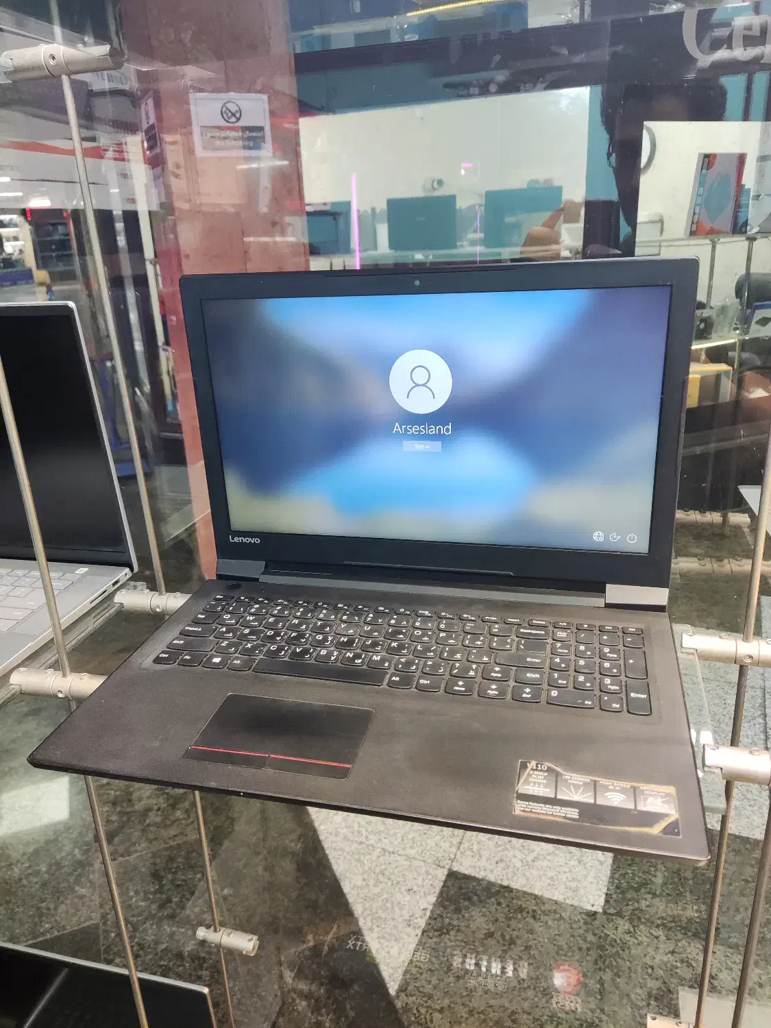 لپ تاپ Lenovo V110-15ISK|رایانه همراه|تهران, فلسطین (میدان انقلاب)|دیوار