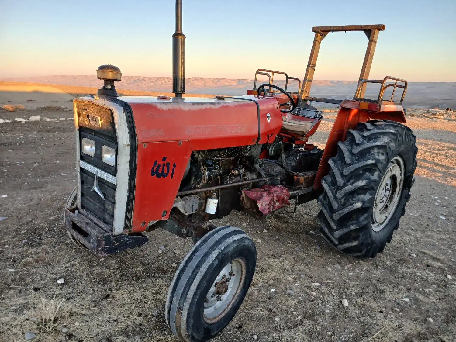 فروش تراکتور مدل ۶۳ اوزال ترکیه درجه یک|خودرو سنگین|سقز, |دیوار