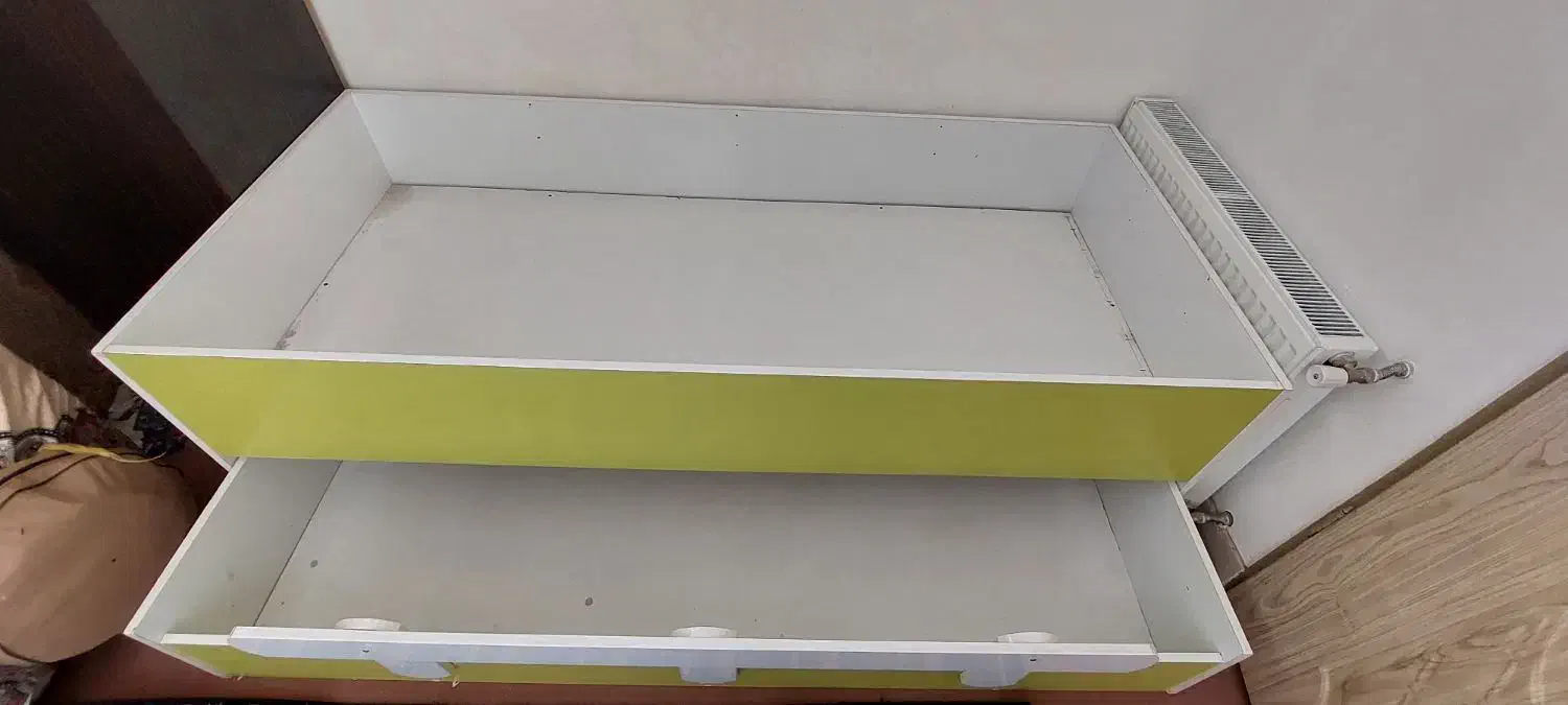 تخت نوجوان|تخت و سرویس خواب|بیرجند, |دیوار