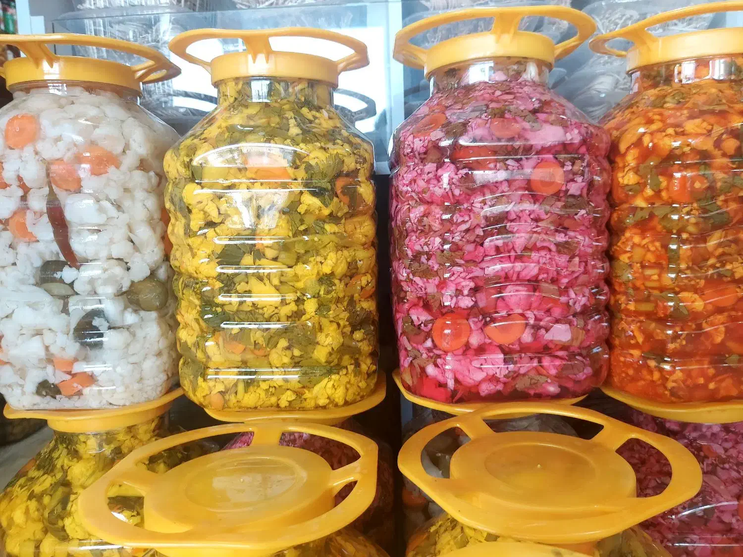 پخش انواع ترشی خانگی به قیمت عمده|خوردنی و آشامیدنی|هشتگرد, فاز ۲ مهستان|دیوار