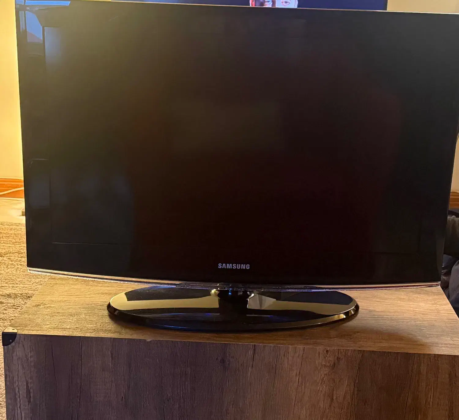 تلویزیون ال سی دی سامسونگ ۳۲ اینچ|تلویزیون و پروژکتور|سلمان‌شهر, |دیوار