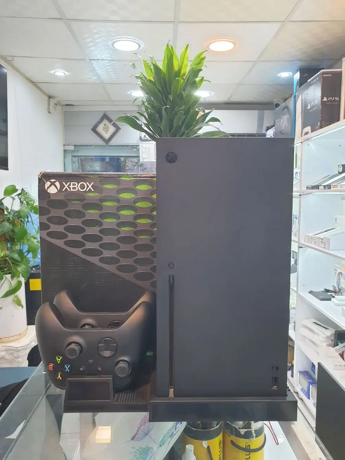 کنسول Xbox series X با ۲ دسته و فول گیم|کنسول، بازی ویدئویی و آنلاین|کرج, گوهردشت|دیوار