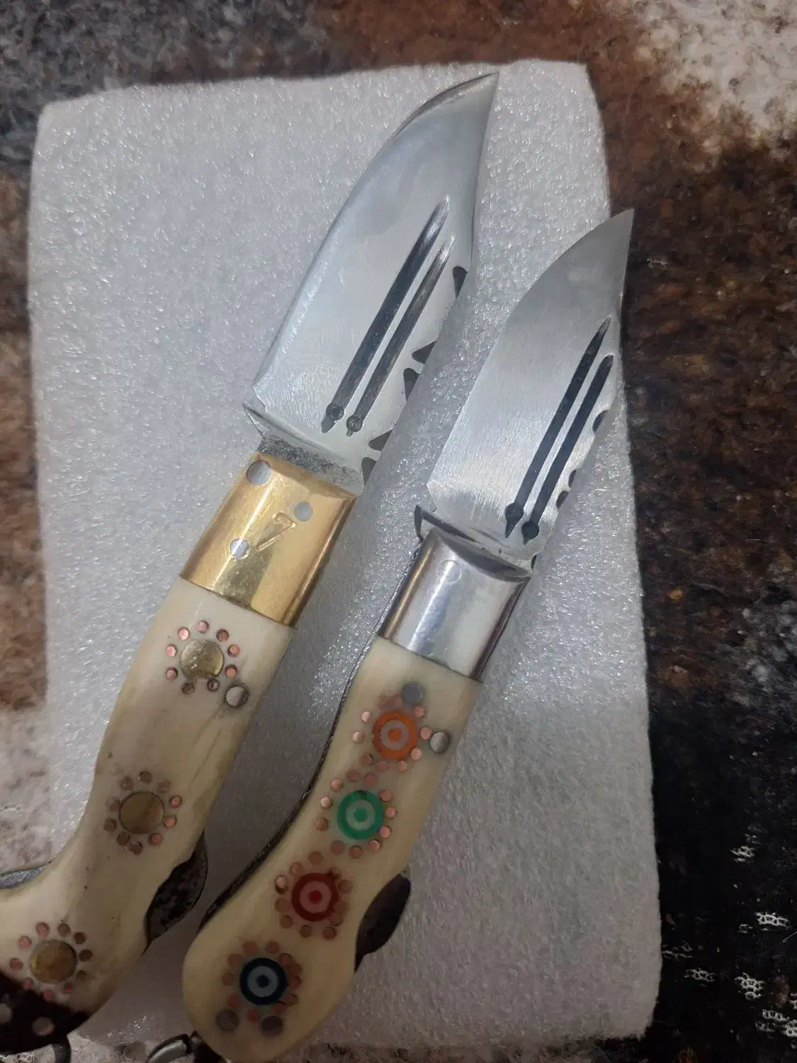 دو عدد چاقوی بابا نو|کلکسیون اشیاء عتیقه|آذرشهر, |دیوار