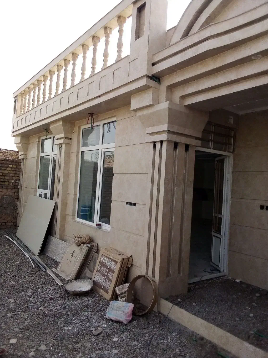 کاشیکاری سنگ‌کار موزاییک سیمان کاری|خدمات پیشه و مهارت|ایرانشهر, |دیوار