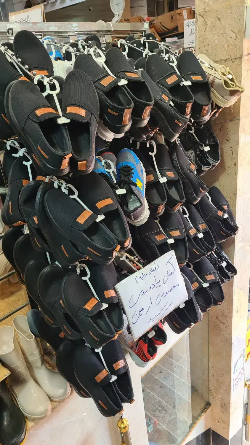 پیاده روی فوق العاده راحت ۱۳۸ تومن|کیف، کفش، کمربند|کرمانشاه, |دیوار