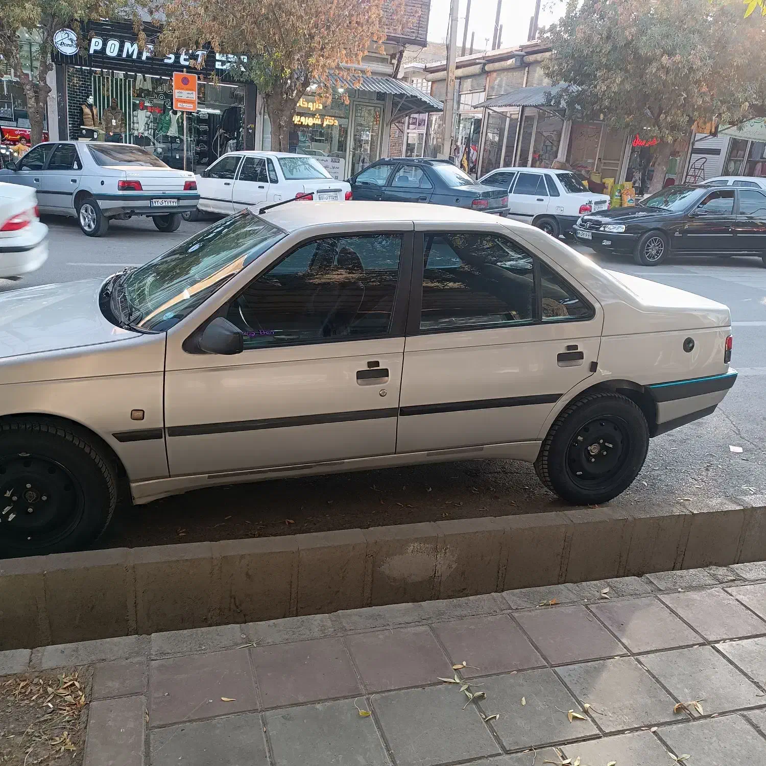 فروش خودرو|خودرو سواری و وانت|اشنویه, |دیوار