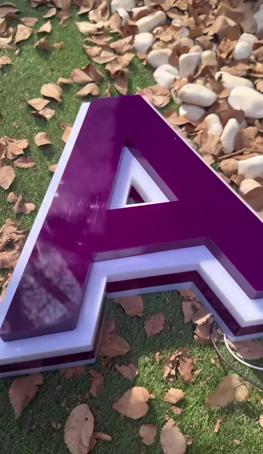 ساخت و تعمیر تخصصی تابلو/چلنیوم/روان/نئون/بنر|خدمات پیشه و مهارت|یاسوج, |دیوار