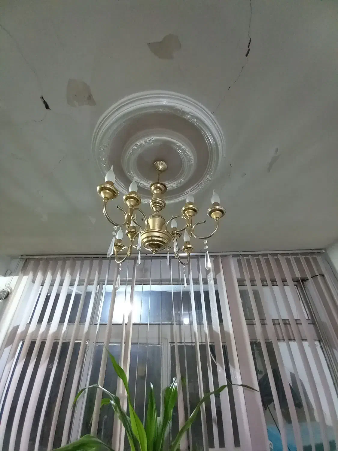 لوستر|لوستر و چراغ آویز|اصفهان, شاهد|دیوار