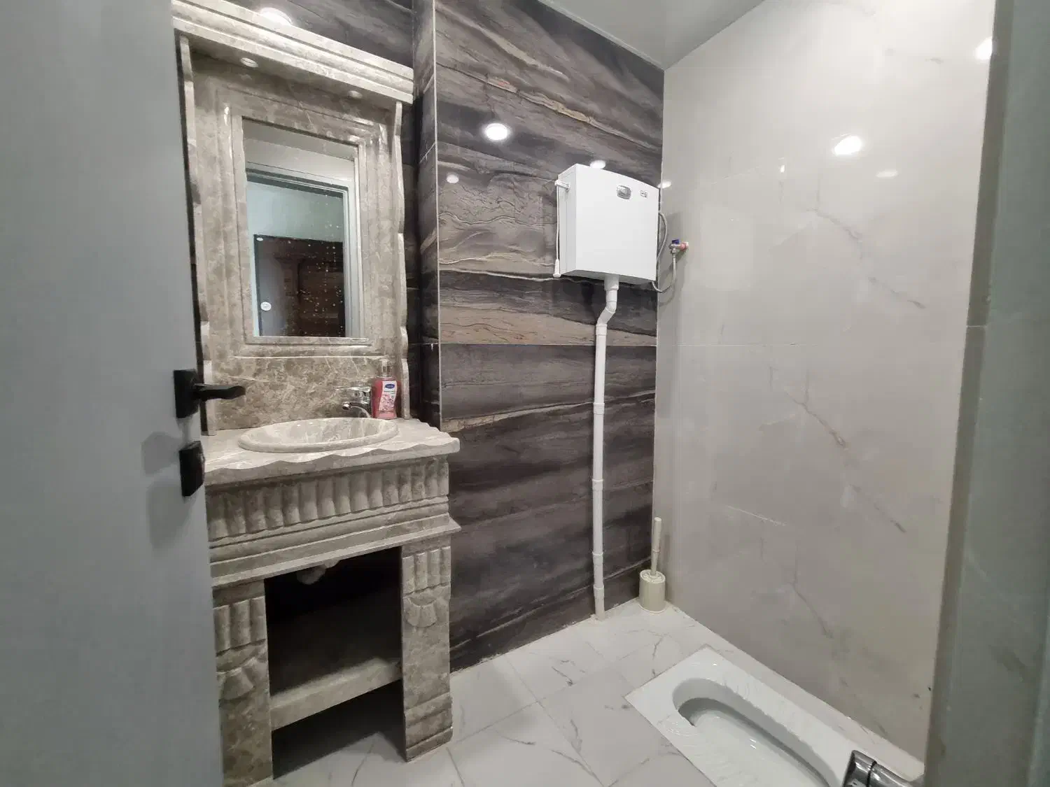 اجاره خانه روزانه لوکس و مدرن|اجارهٔ کوتاهمدت آپارتمان و سوئیت|شیراز, فرهنگ شهر|دیوار