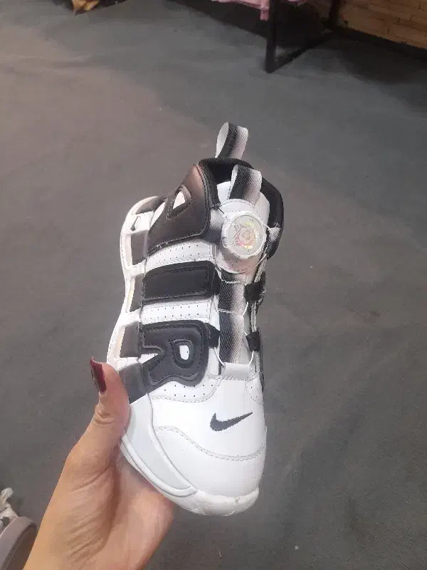 حراج کفش|کفش و لباس بچه|محلات, |دیوار