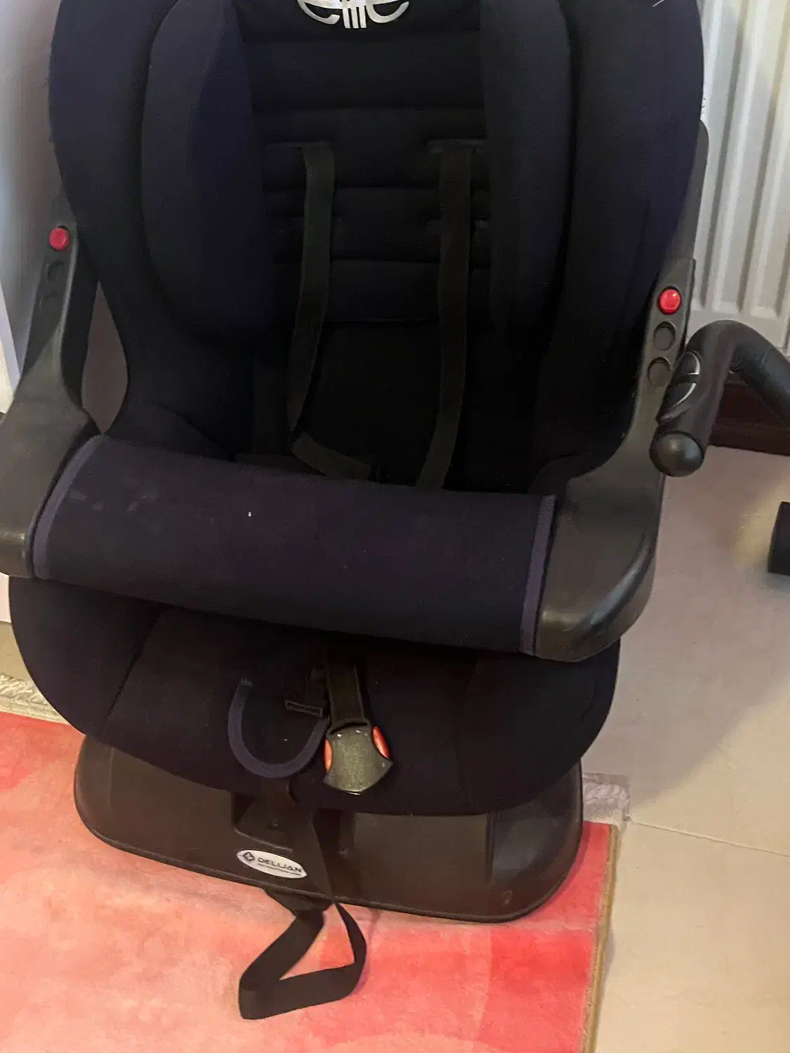 صندلی ماشین درحد نو|کالسکه و لوازم جانبی|شیراز, شهرک مفتح|دیوار