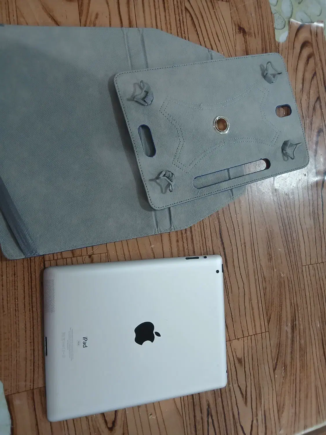 آی پد 6 حافظه ۱۸|تبلت|خمینی‌شهر, |دیوار