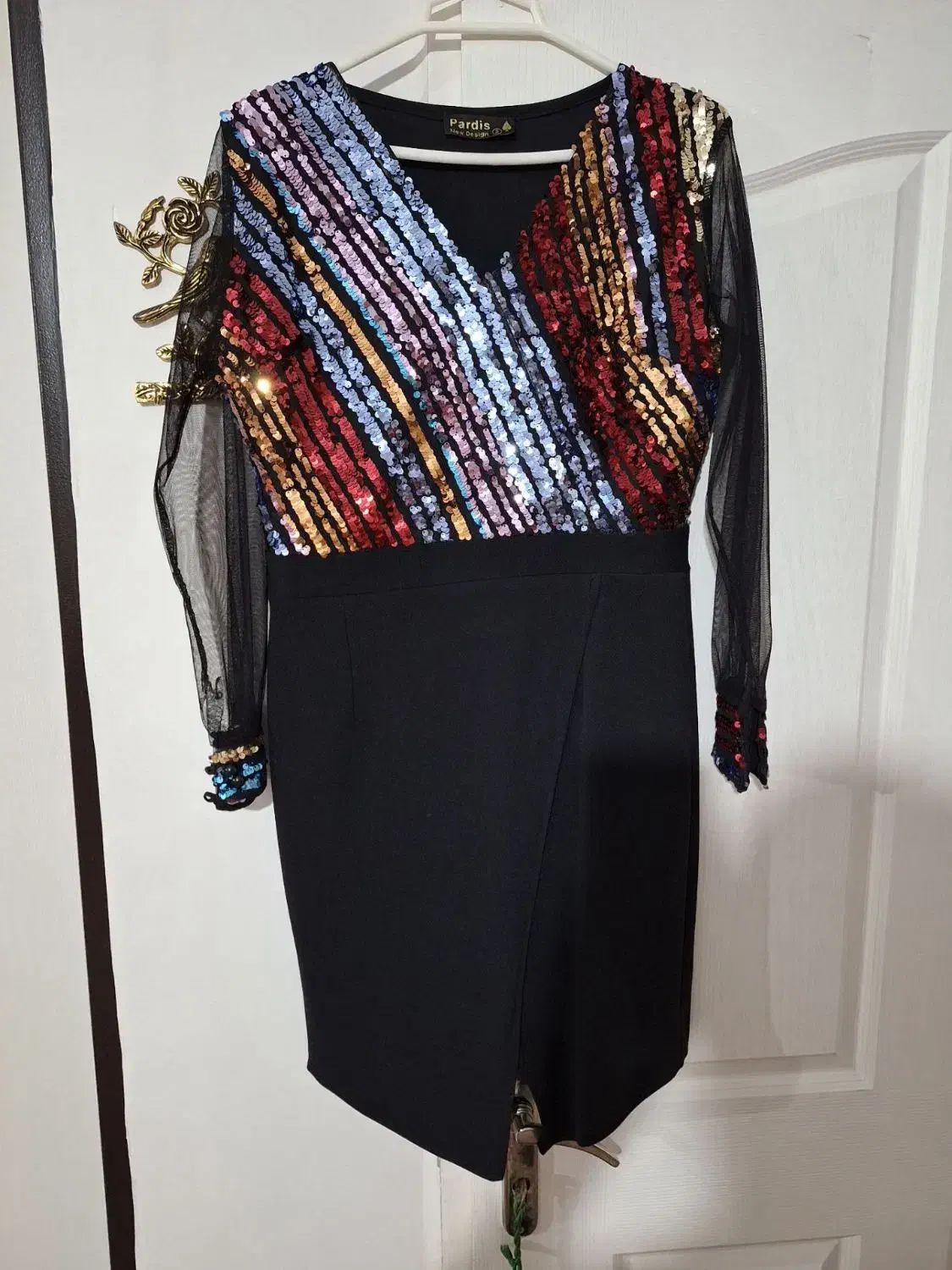 لباس  مجلسی|لباس|تبریز, |دیوار