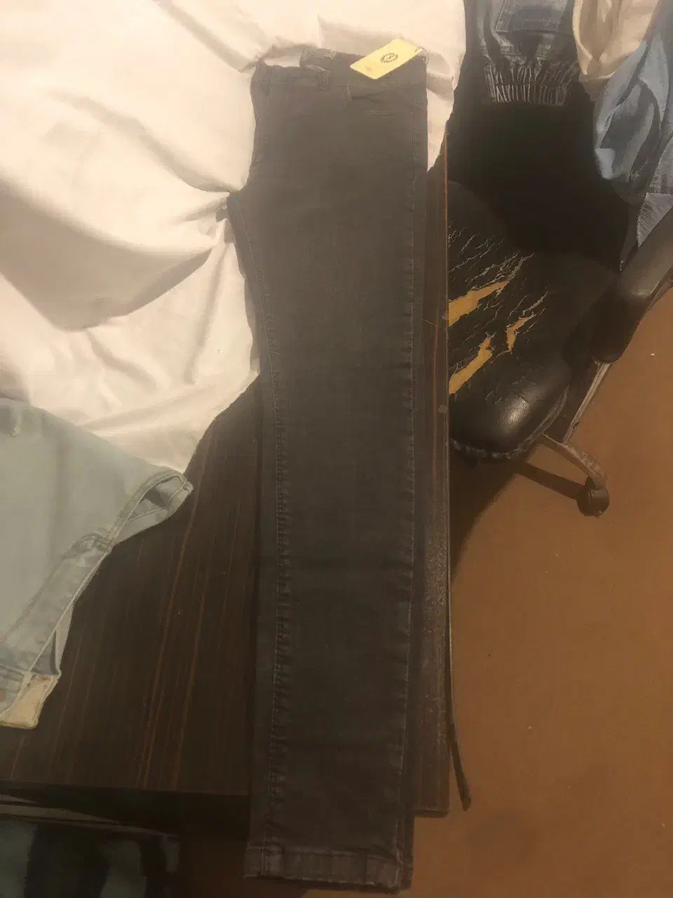 شلوار زنانه|لباس|تربتحیدریه, پائین ولایت|دیوار