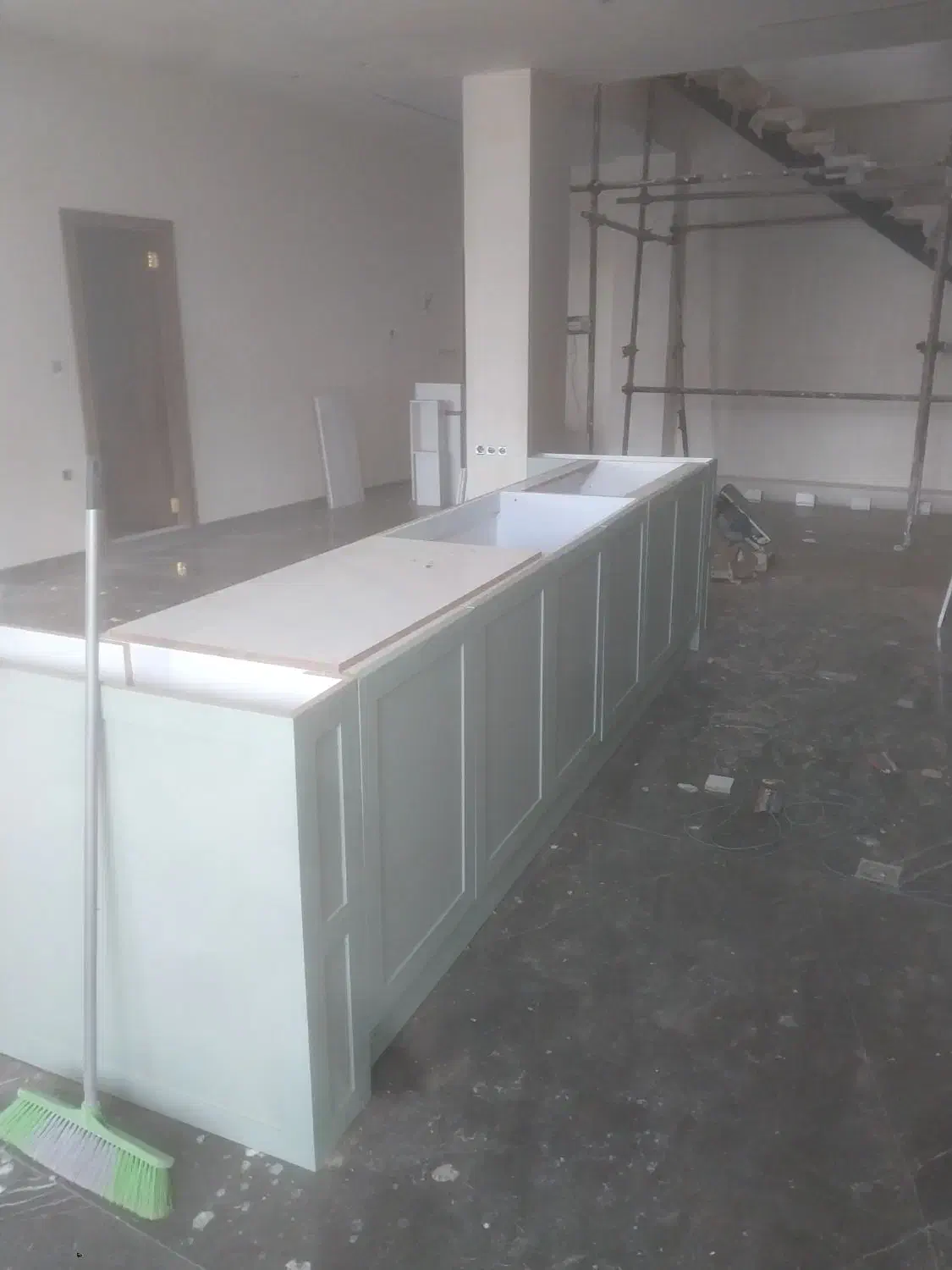 نصب کمد دیواری آشپزخانه|خدمات پیشه و مهارت|تهران, شهرک امید|دیوار