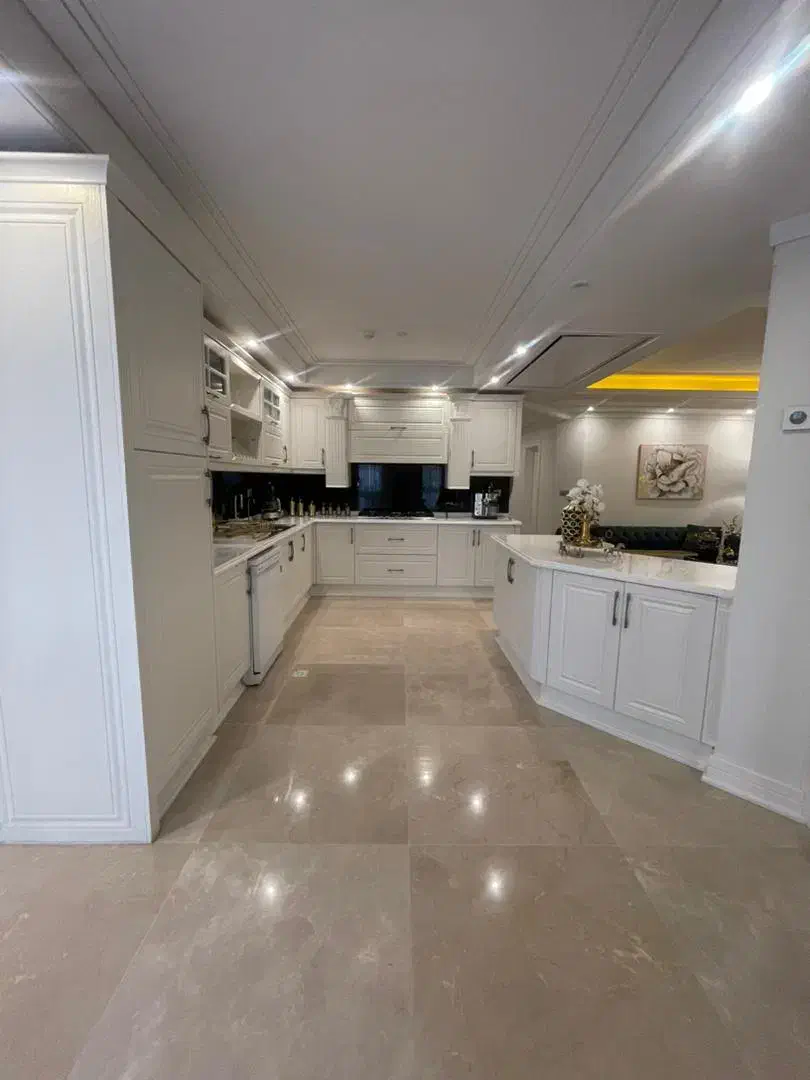 فرمانیه۲۰۰متر۳ خواب/تک واحدی/ ۲ بالکن/تاپ لوکیشن|اجارهٔ آپارتمان|تهران, فرمانیه|دیوار