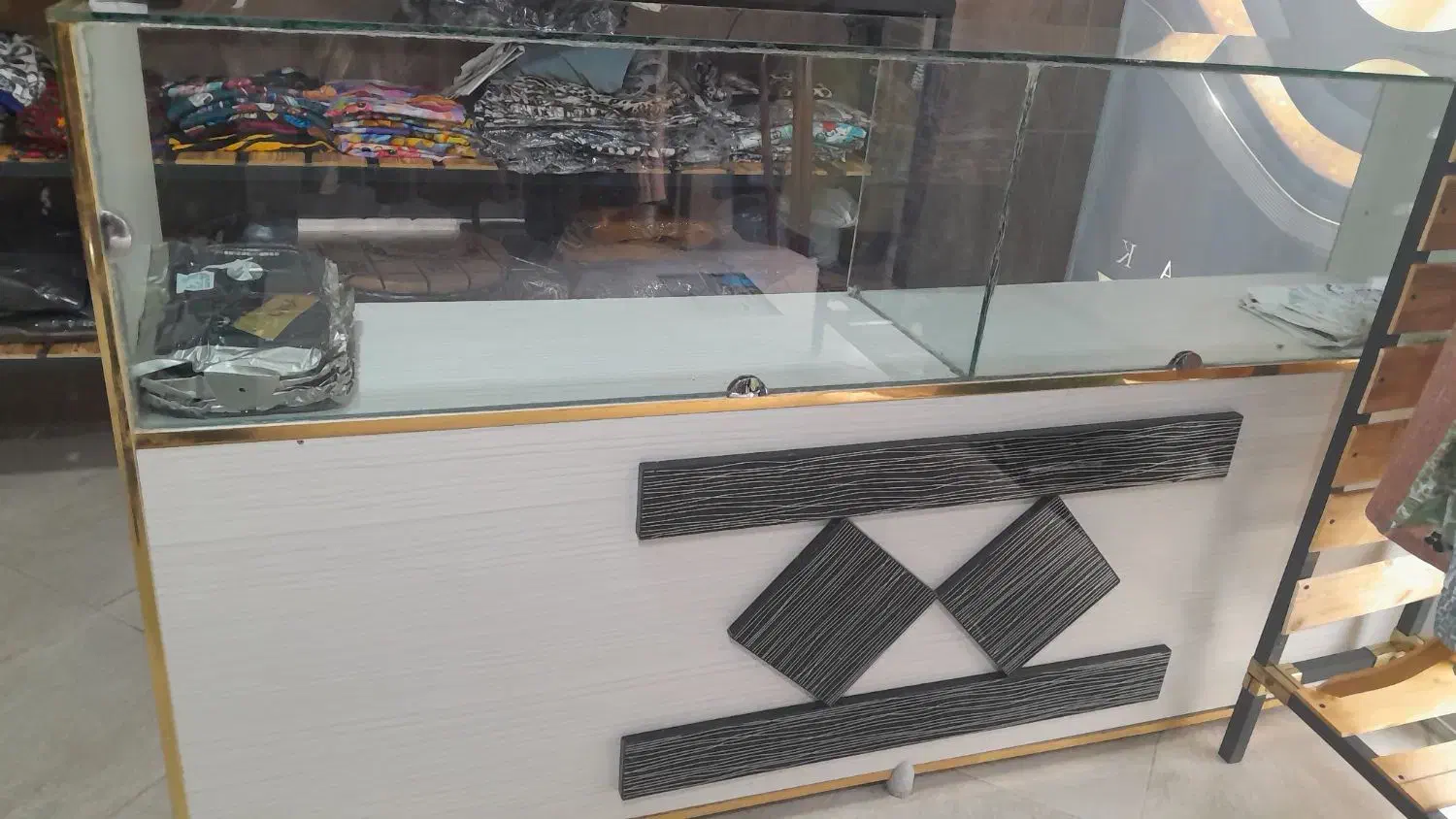 میز|فروشگاه و مغازه|ملایر, |دیوار