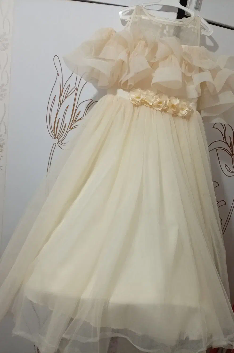 لباس عروس|لباس|مراغه, |دیوار