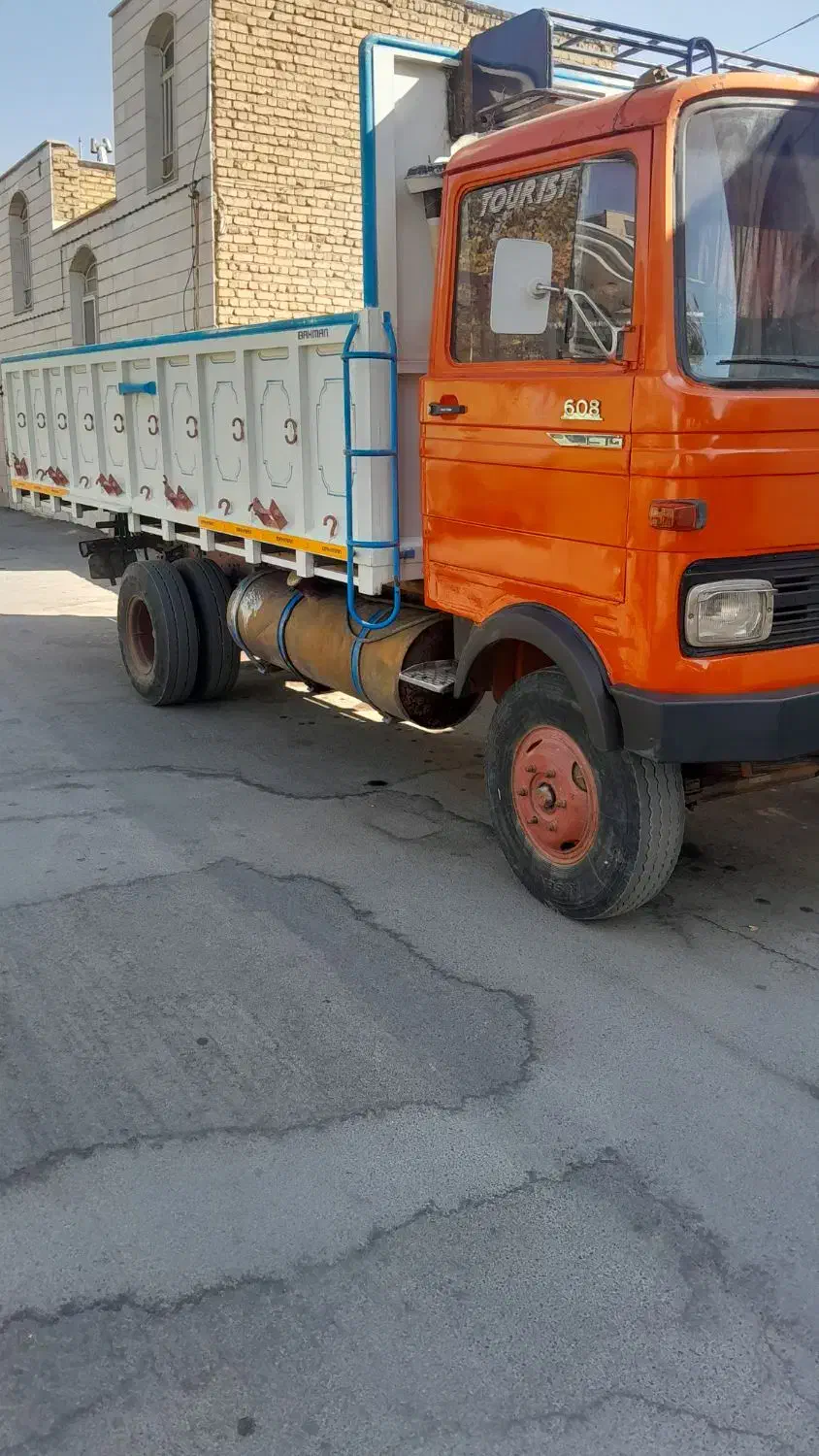 خاور ۶۰۸|خودرو سنگین|خمین, |دیوار