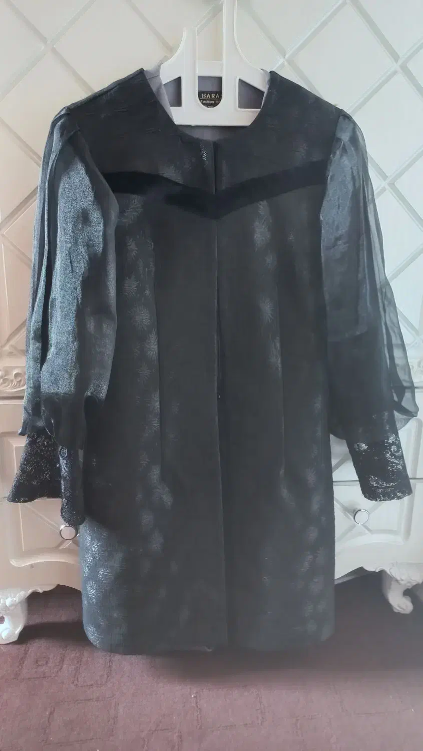 دو عدد مانتومجلسی|لباس|اردبیل, |دیوار