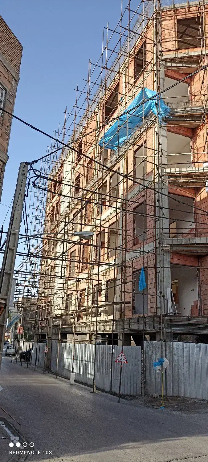 شاگرددوغابریزواوستای آجرنسوزکار|استخدام معماری، عمران و ساختمانی|گنبد کاووس, |دیوار