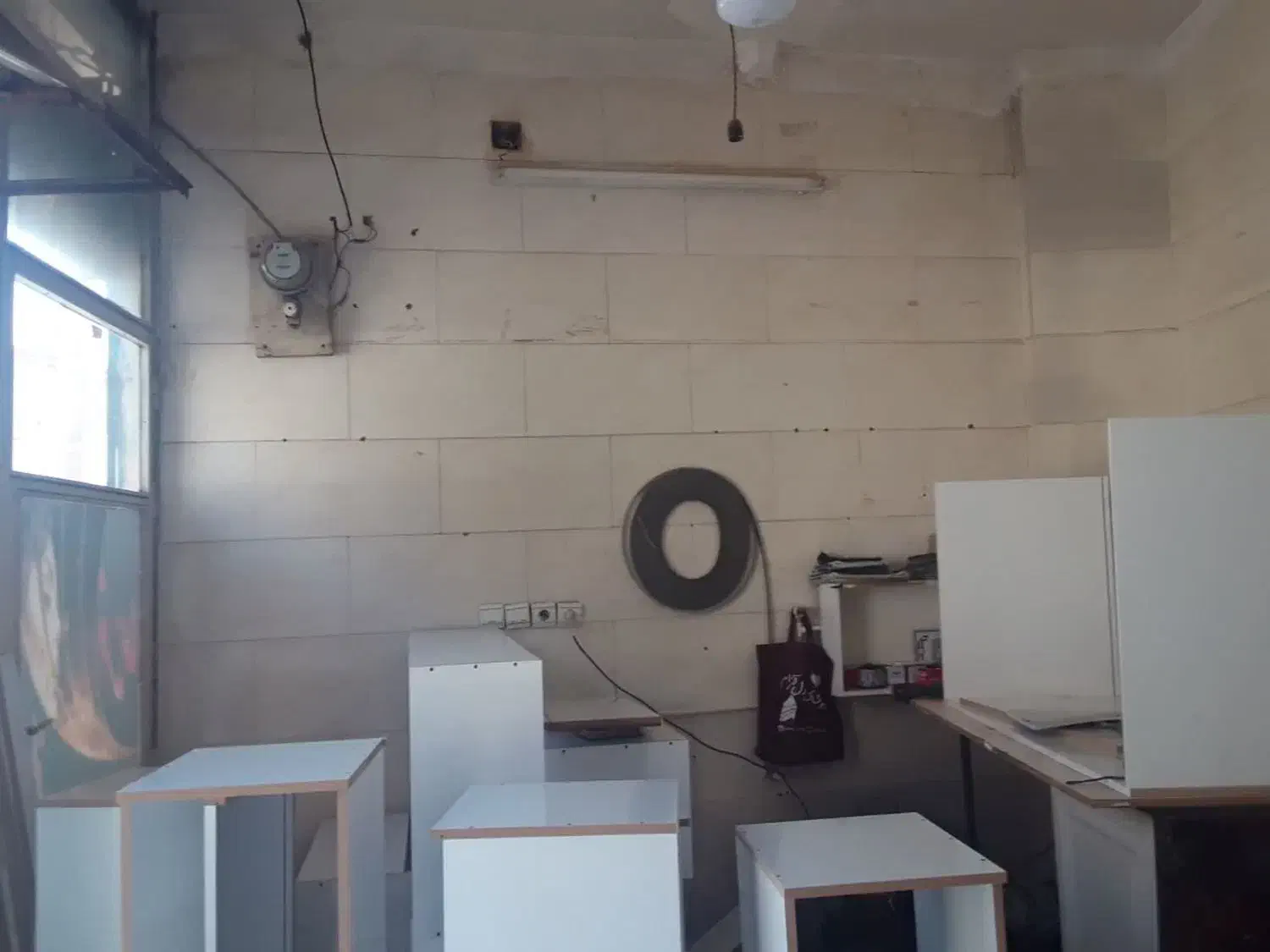 مغازه اجاره ای|اجارهٔ مغازه و غرفه|بروجرد, |دیوار