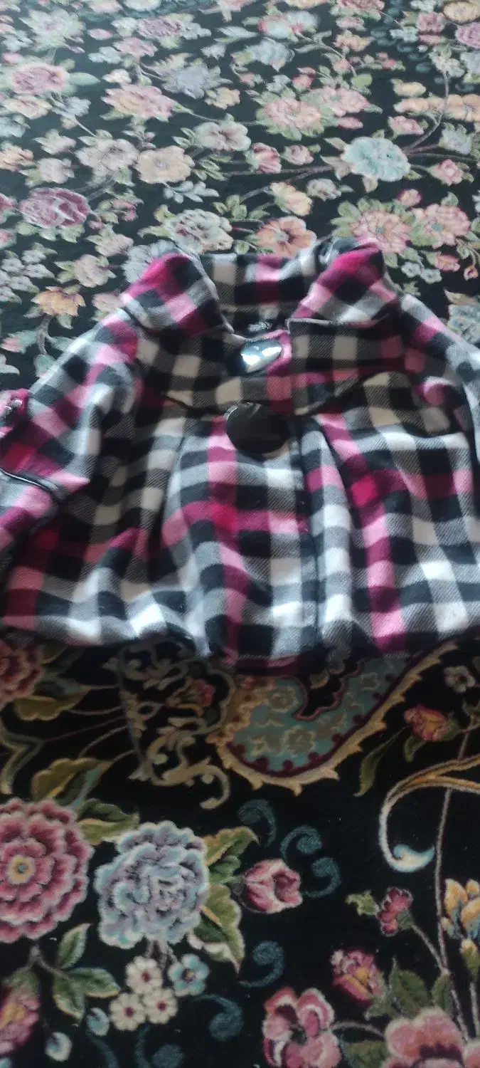 یک عدد کاپشن دخترانه تا دوسال دوونیم سال|کفش و لباس بچه|کرمان, |دیوار