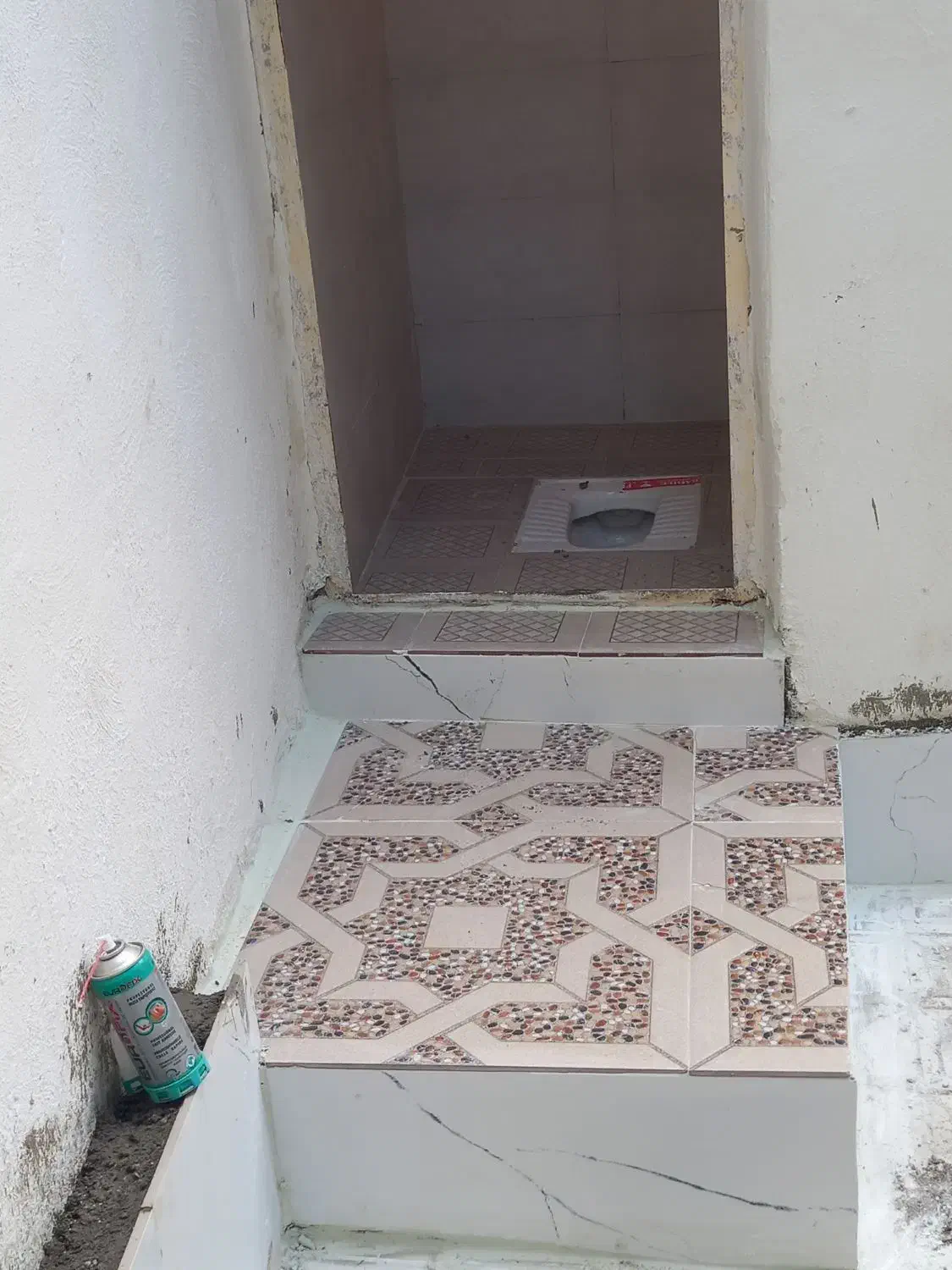 کاشی کاری نماوباکس طرح، سیمانکاری ونرمه بنایی|خدمات پیشه و مهارت|مرند, |دیوار