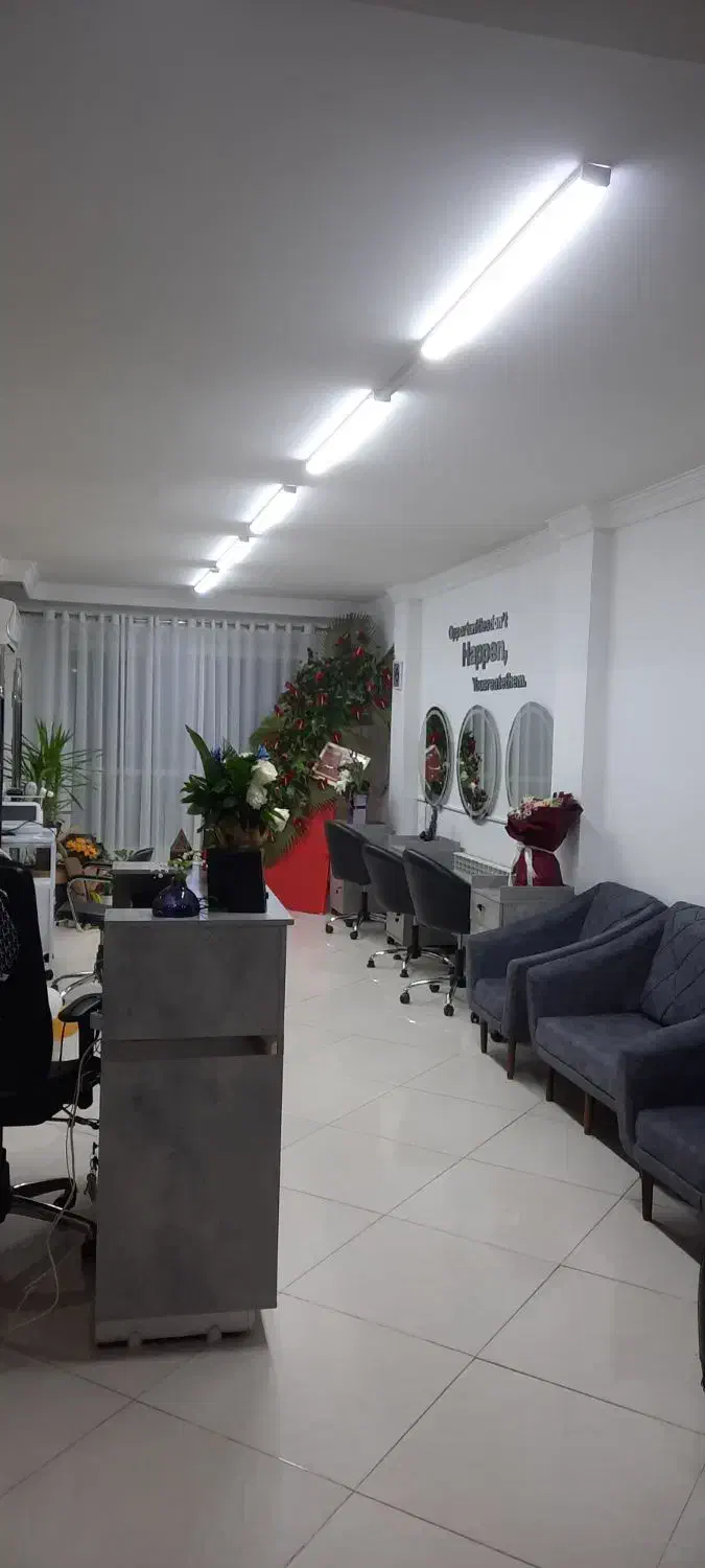 اجاره صندلی ارایشگاه|اجارهٔ دفتر کار، اتاق اداری، مطب|اصفهان, خانه اصفهان|دیوار