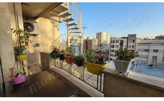 ۵۷ متر / شمال ستارخان